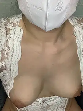 Linda-Mora online show from January 4, 2025, 5:37 pm