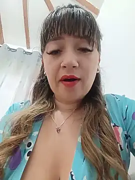 Snapshot of tata_laima__ chatting on May 31, 2026, 4:02 pm tata laima online show from May 31, 2026, 4:02 pm