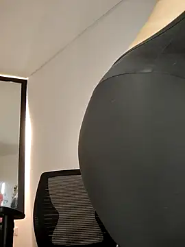 tata laima   online show from October 21, 2025, 12:37 pm