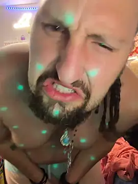 BobbyQ29 online show from November 27, 2025, 4:46 am