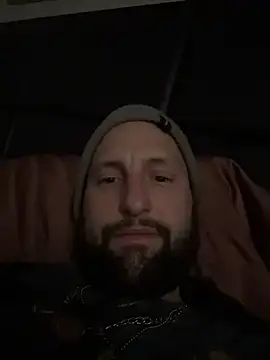 Snapshot of BobbyQ29 chatting on February 8, 2026, 7:28 am BobbyQ29 online show from February 8, 2026, 7:28 am