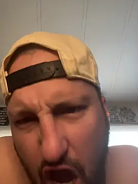 BobbyQ29 online show from July 19, 2026, 5:32 pm