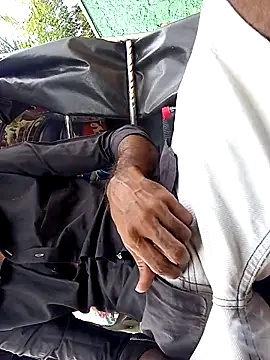 DulajThushara2468 online show from March 28, 2026, 7:31 am