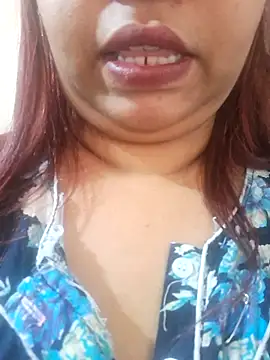 Ravina patil1 online show from February 6, 2026, 5:47 am