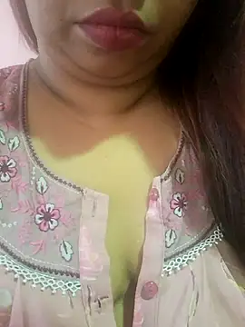 Ravina patil1 online show from March 8, 2026, 9:01 am