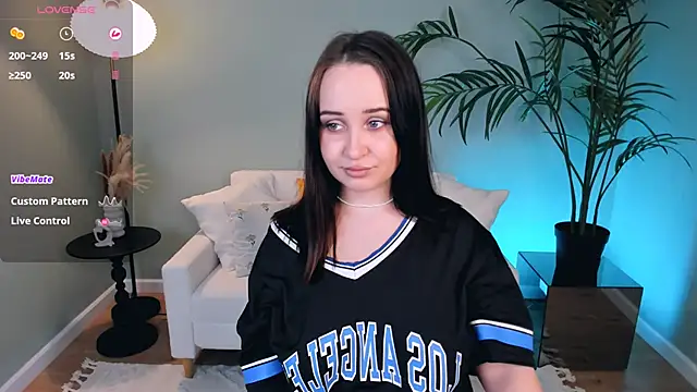 Snapshot of Anita_Adara chatting on December 27, 2024, 2:14 am Anita Adara online show from December 27, 2024, 2:14 am