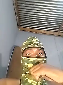 Maskman941 online show from November 4, 2025, 9:29 pm