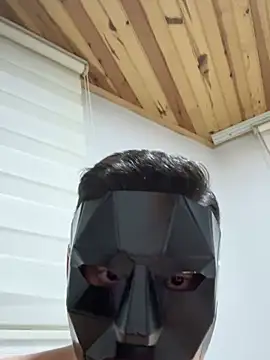 lazoglu0061 online show from March 19, 2025, 3:51 pm