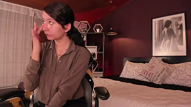 Moony 14 online show from March 7, 2026, 1:05 pm