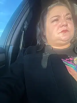 Snapshot of MikyVesela chatting on October 9, 2025, 5:08 am MikyVesela online show from October 9, 2025, 5:08 am