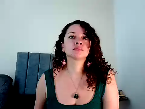 ArtesanaMK online show from October 19, 2025, 5:26 pm