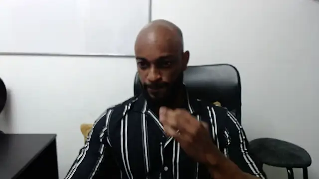 Snapshot of joe999cooper chatting on November 29, 2025, 11:21 am joe999cooper online show from November 29, 2025, 11:21 am