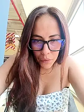 Lena-32 online show from January 15, 2025, 5:05 pm