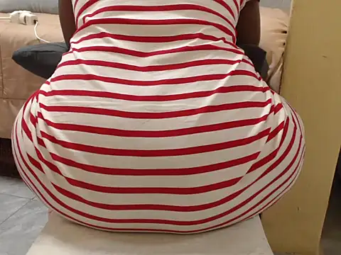 SALTRYHIPS29x online show from February 18, 2026, 9:06 am