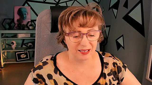 sugar vivien online show from November 19, 2025, 1:22 pm