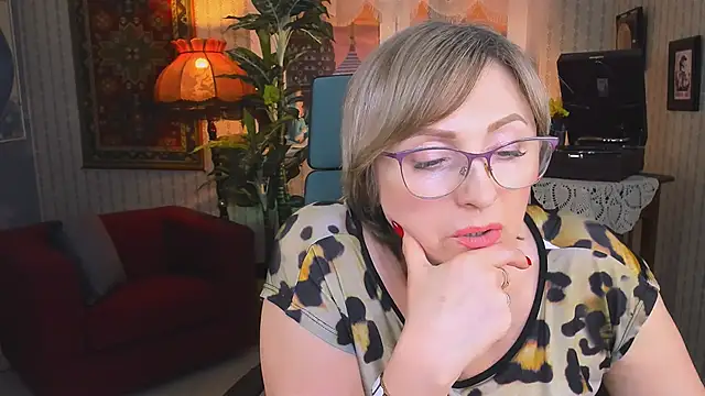 sugar vivien online show from February 5, 2025, 12:17 pm
