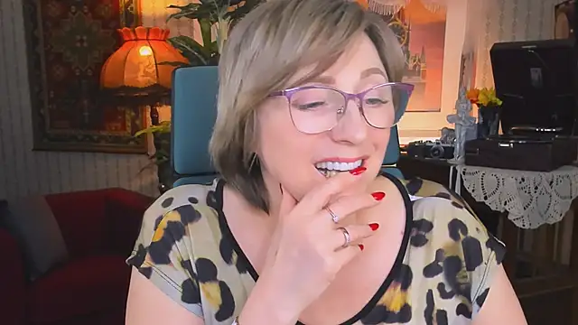 sugar vivien online show from February 5, 2025, 3:20 pm