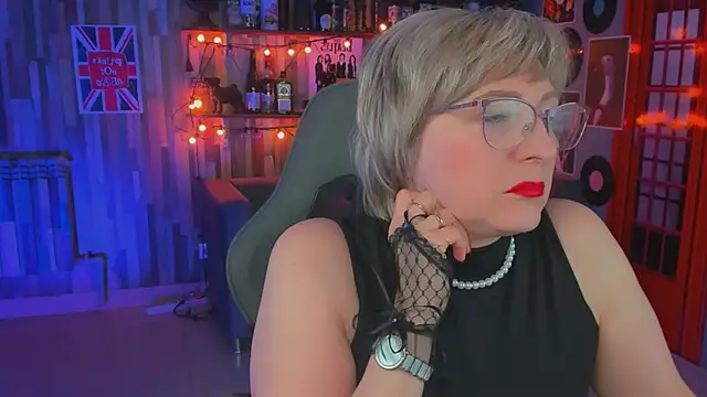 sugar vivien online show from February 13, 2025, 1:15 pm