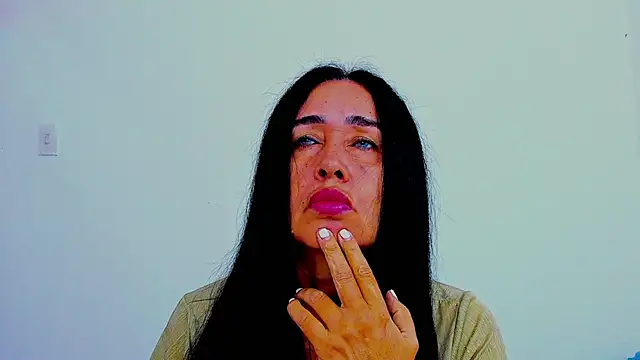 Snapshot of HorniestMilf chatting on February 12, 2026, 8:08 pm HorniestMilf online show from February 12, 2026, 8:08 pm