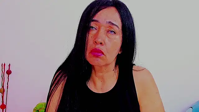 Snapshot of HorniestMilf chatting on February 7, 2026, 2:58 pm HorniestMilf online show from February 7, 2026, 2:58 pm