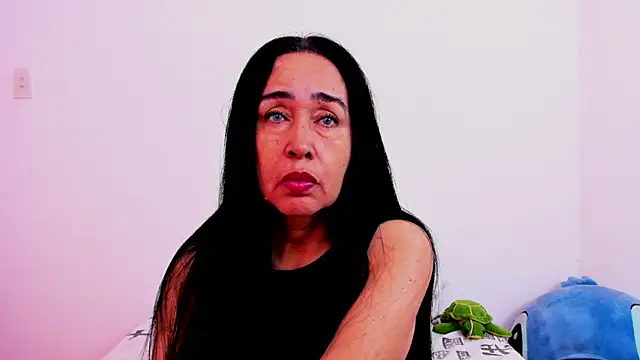 Snapshot of HorniestMilf chatting on February 28, 2026, 2:50 pm HorniestMilf online show from February 28, 2026, 2:50 pm