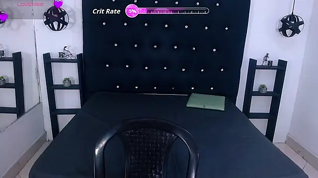 Mels  online show from October 15, 2025, 5:21 pm