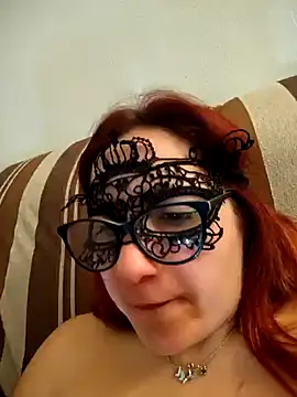 Snapshot of xxcatwomanxx chatting on February 6, 2025, 8:34 pm xxcatwomanxx online show from February 6, 2025, 8:34 pm