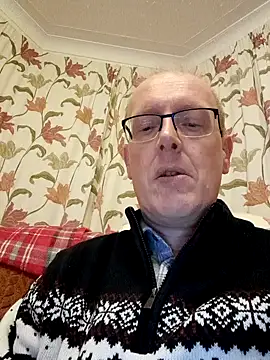 fastfun2012 online show from December 27, 2024, 12:39 am