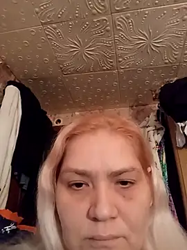 Minna Jeannie online show from November 14, 2025, 2:48 am