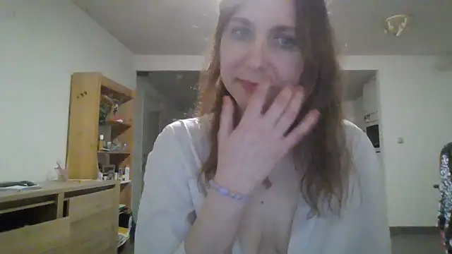 Snapshot of JasmineGlamour chatting on February 22, 2026, 4:48 am JasmineGlamour online show from February 22, 2026, 4:48 am