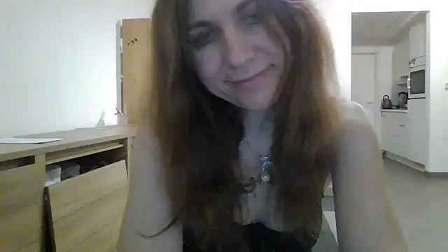 Snapshot of JasmineGlamour chatting on February 13, 2026, 2:00 am JasmineGlamour online show from February 13, 2026, 2:00 am