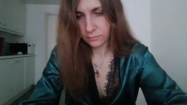 Snapshot of JasmineGlamour chatting on February 9, 2026, 8:45 am JasmineGlamour online show from February 9, 2026, 8:45 am