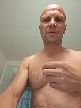 Snapshot of wedge75 chatting on July 3, 2026, 8:32 am wedge75 online show from July 3, 2026, 8:32 am