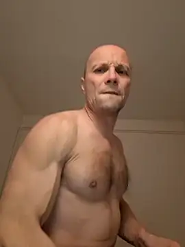 wedge75 online show from February 1, 2026, 6:17 pm