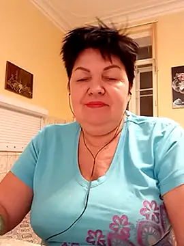 FantasyMichelle online show from February 1, 2025, 5:26 pm