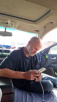 Stickybros2u online show from December 3, 2024, 7:17 pm