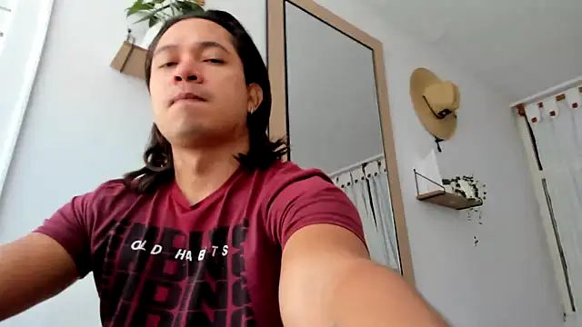 Valerioe online show from September 26, 2025, 1:29 pm