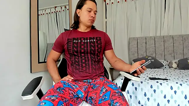 Valerioe online show from October 19, 2025, 4:21 pm