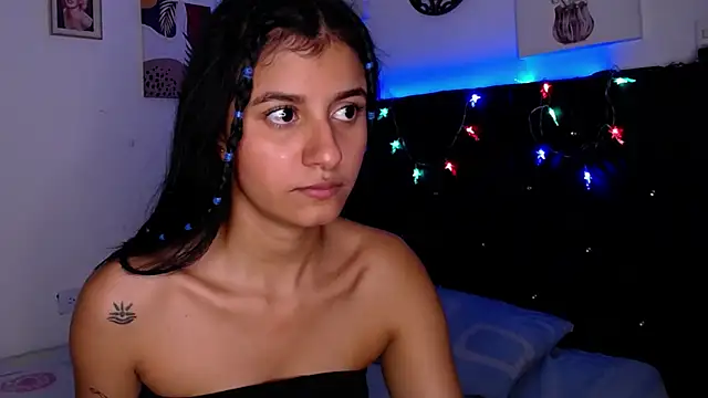 floweer  online show from February 3, 2025, 6:39 pm