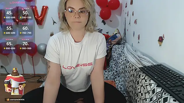 hotmilf4uxxx online show from March 20, 2026, 9:32 am