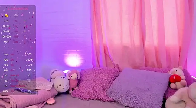 pink quarz online show from December 7, 2024, 7:27 pm