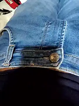 Snapshot of SplitPrestige19 chatting on November 6, 2025, 6:39 am SplitPrestige19 online show from November 6, 2025, 6:39 am