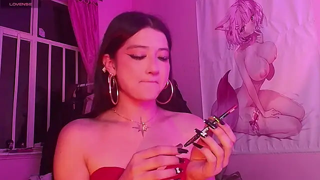 moonfiredancer online show from October 17, 2025, 3:54 am