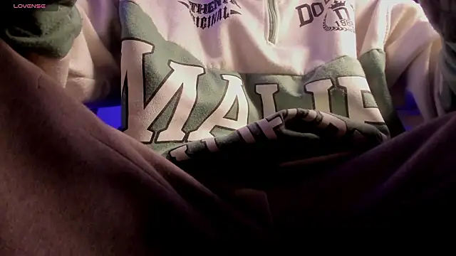 Snapshot of s_sven03 chatting on February 16, 2026, 11:35 pm s sven03 online show from February 16, 2026, 11:35 pm