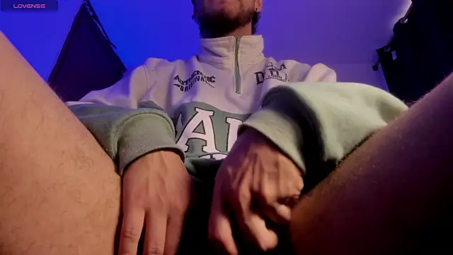 Snapshot of s_sven03 chatting on February 13, 2026, 9:37 pm s sven03 online show from February 13, 2026, 9:37 pm