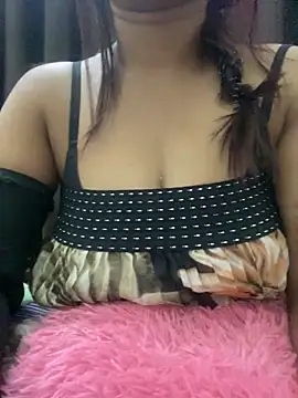 Snapshot of Mia_656 chatting on February 11, 2026, 5:18 am Mia 656 online show from February 11, 2026, 5:18 am