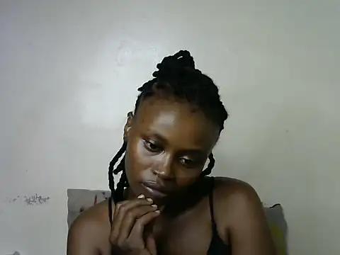 Snapshot of Rasta_tattooed chatting on November 6, 2025, 7:29 pm Rasta tattooed online show from November 6, 2025, 7:29 pm