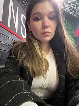 PumaShyXD online show from December 17, 2025, 9:58 am