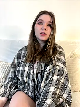 PumaShyXD online show from November 17, 2025, 10:30 am