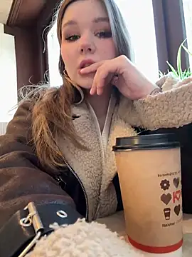 PumaShyXD online show from April 9, 2026, 10:21 am